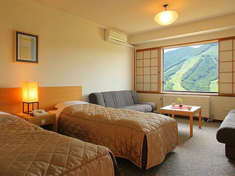 Madarao Kogen Hotel Iiyama Zewnętrze zdjęcie